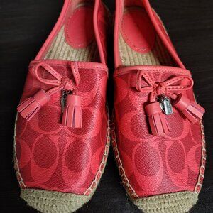 COACH Carson Espadrille Bright Coral Slip on Shoe w/ Charms Women Size 5.5 USED